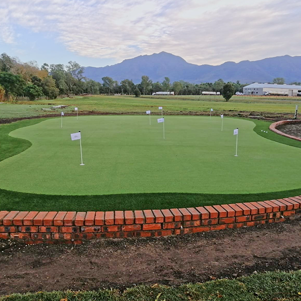 Putting-Green-a3